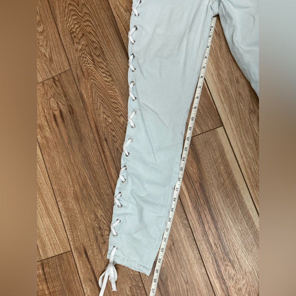 Tommy Hilfiger Lace Up Lightwash Denim Pants/Jeans - Picture 5 of 8
